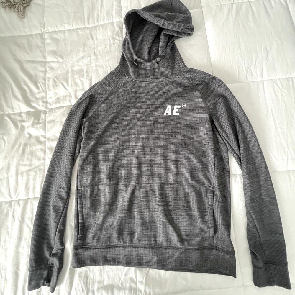 American eagle men’s lightweight hoodie